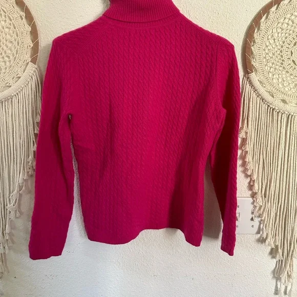 Talbots Barbie pink dk pink cashmere turtleneck sweater petite medium